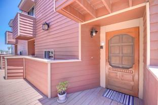 733 Seacoast Dr - Photo 1 of 1