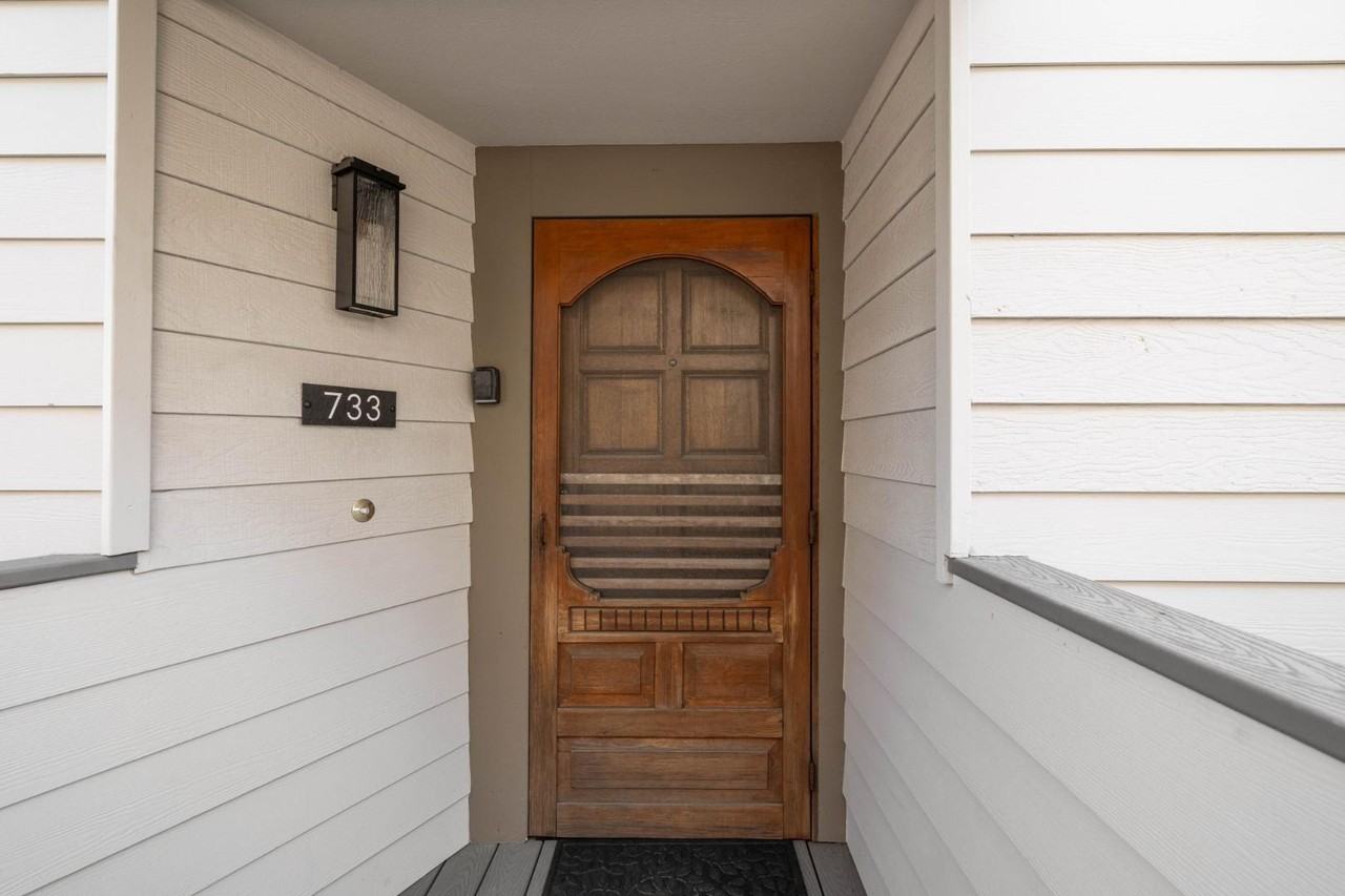 733 Seacoast Dr - Photo 7 of 11