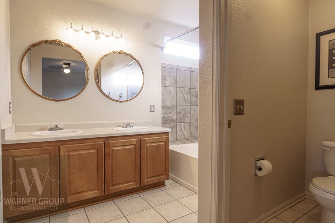 9356 Jackrabbit Ln - Photo 7 of 11