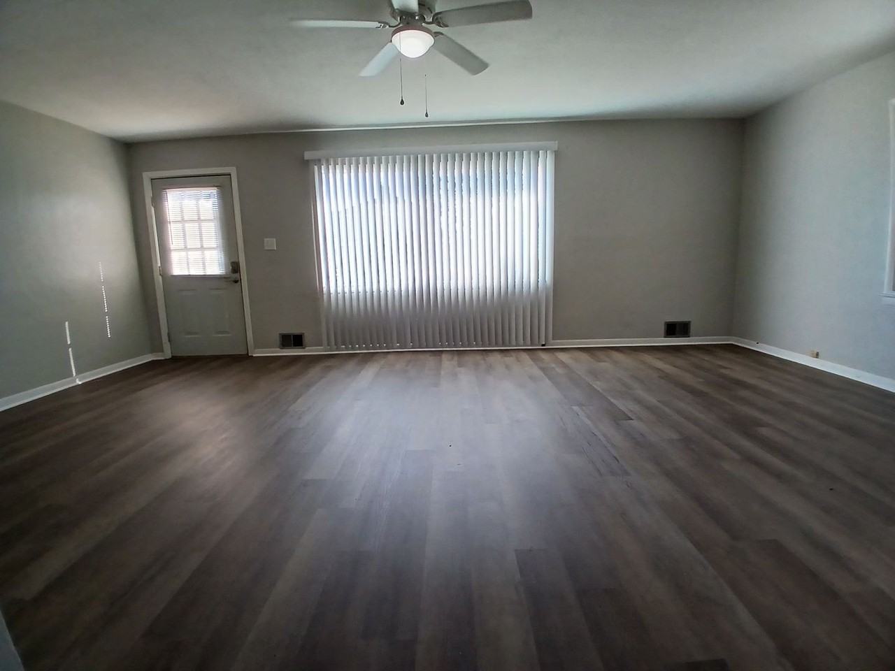 201 N Calvert St - Photo 3 of 18