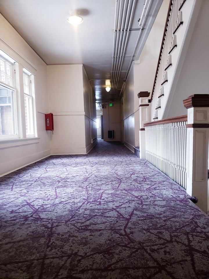 Vradenburg Apartments - Photo 4 of 48