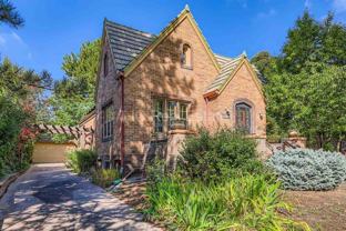 1665 Jasmine St - Photo 1 of 1