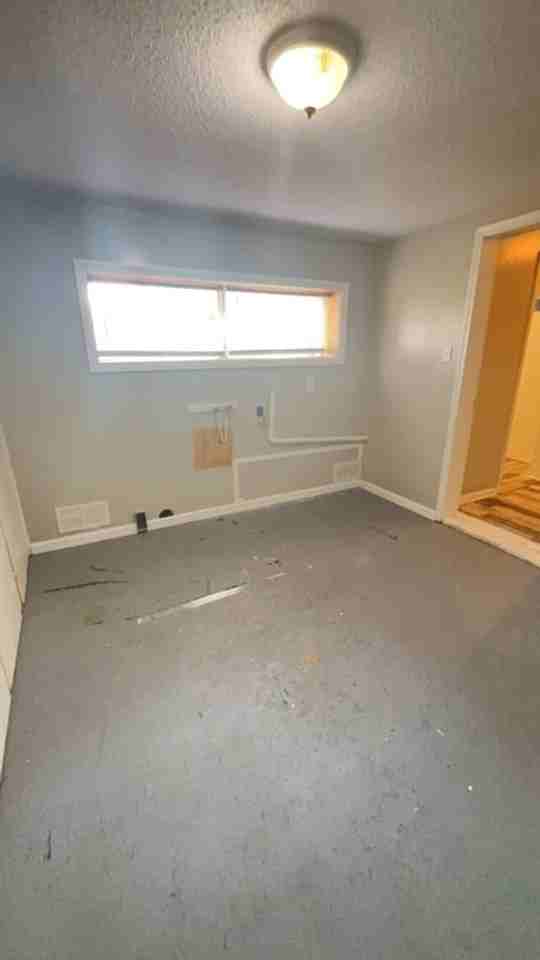 1412 South Brotherton Street - Photo 7 of 10