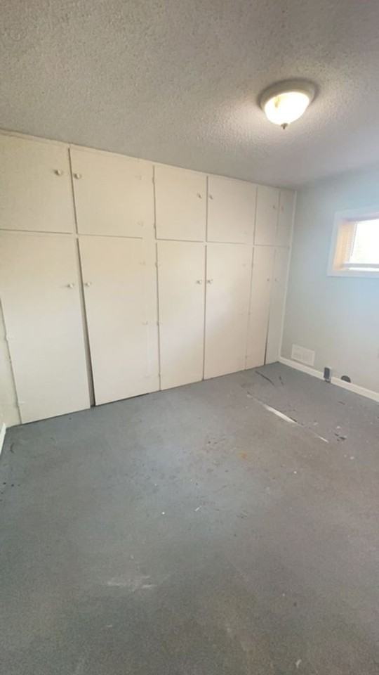 1412 S Brotherton St - Photo 6 of 10