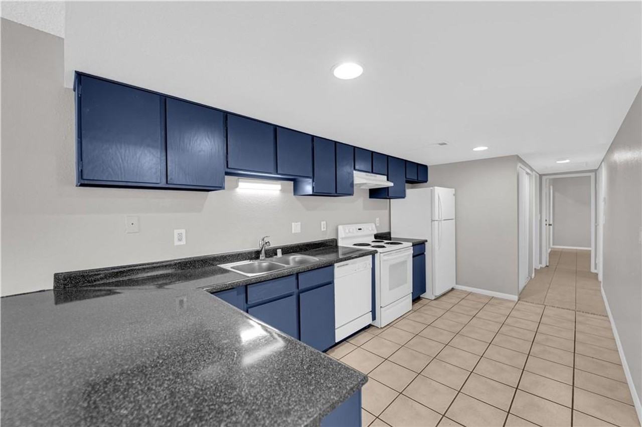 5325 5325 Redberry Street  - D - 5325 Redberry Street - Photo 2 of 10