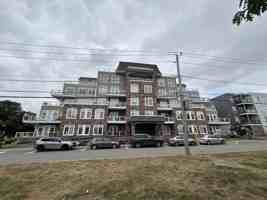 featured image of 41 Richmond St #206