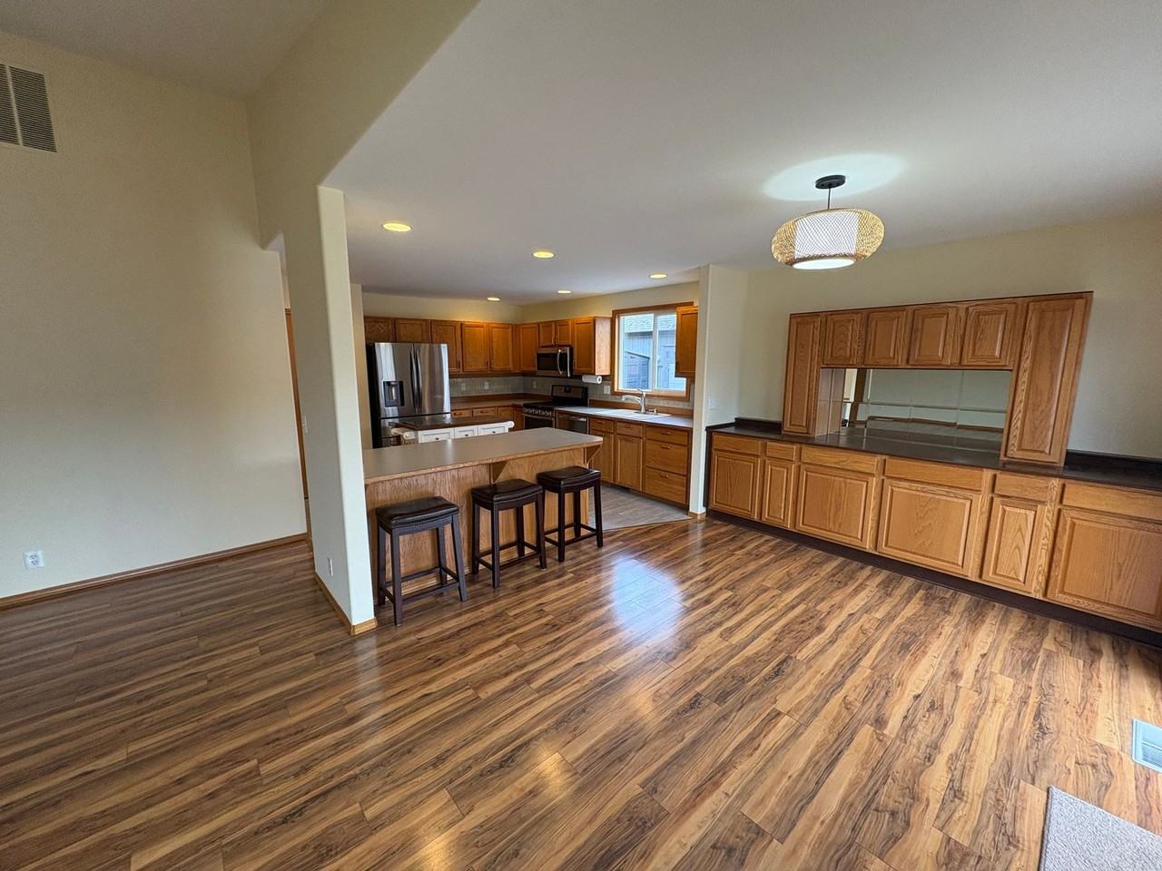 3519 G Ave - Photo 5 of 23
