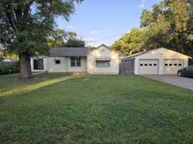 2944 N Coolidge Ave - Photo 1 of 1