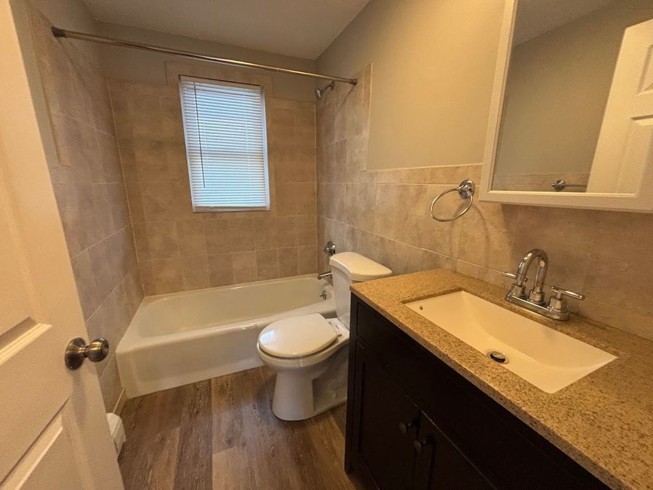 39 Railroad - Photo 4 of 5