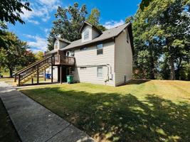 featured image of 661 Village Ln