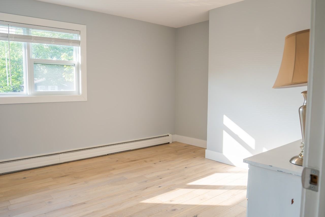 36 Simcoe Pl #1 - Photo 6 of 13