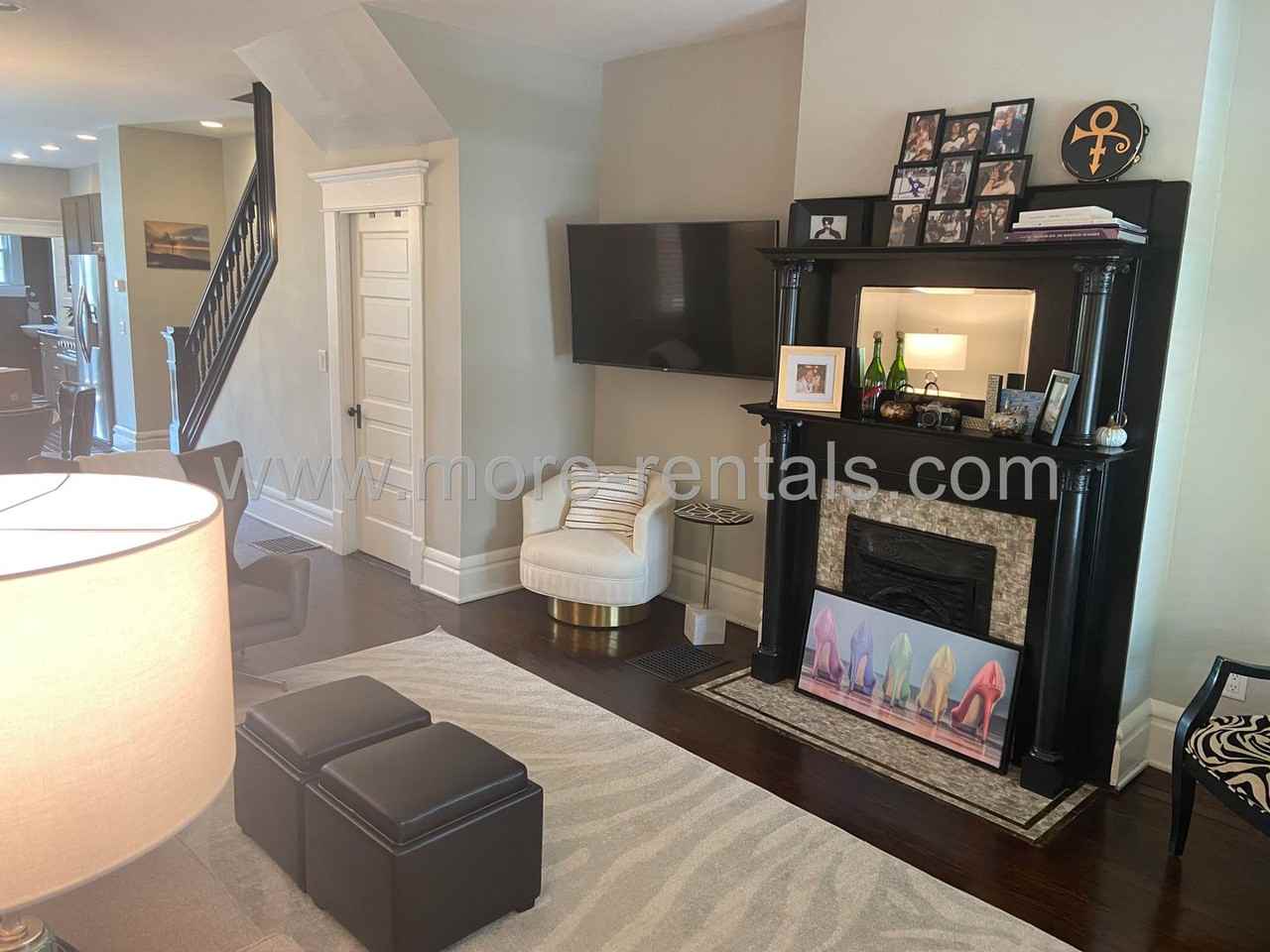 139 E Mithoff St - Photo 3 of 17