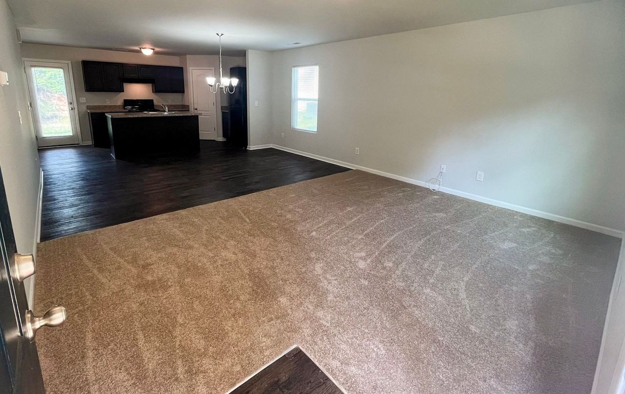 4030 Gibb Ct - Photo 7 of 37