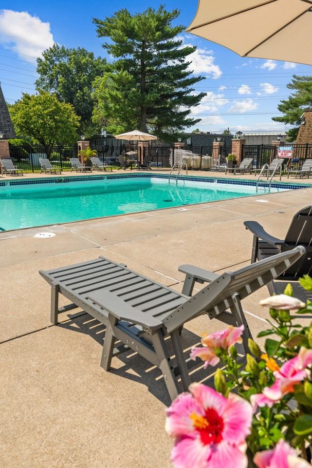 Spencer Creek Apartments - Photo 6 of 14