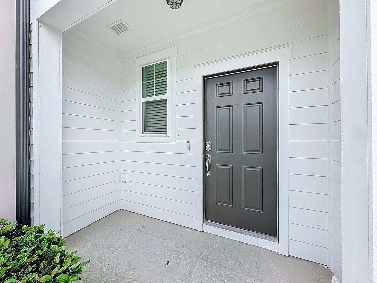 927 Grandin St - Photo 3 of 34
