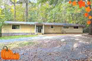 435 Sherwood Rd - Photo 1 of 1