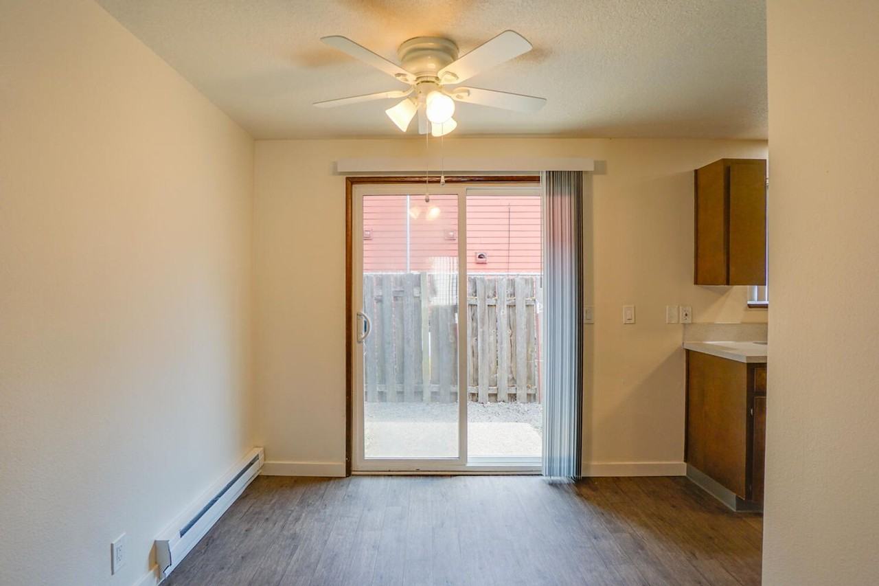 Garden Court Plaza - Photo 6 of 32