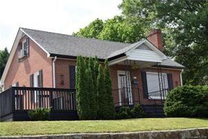 featured image of 36 Teal St