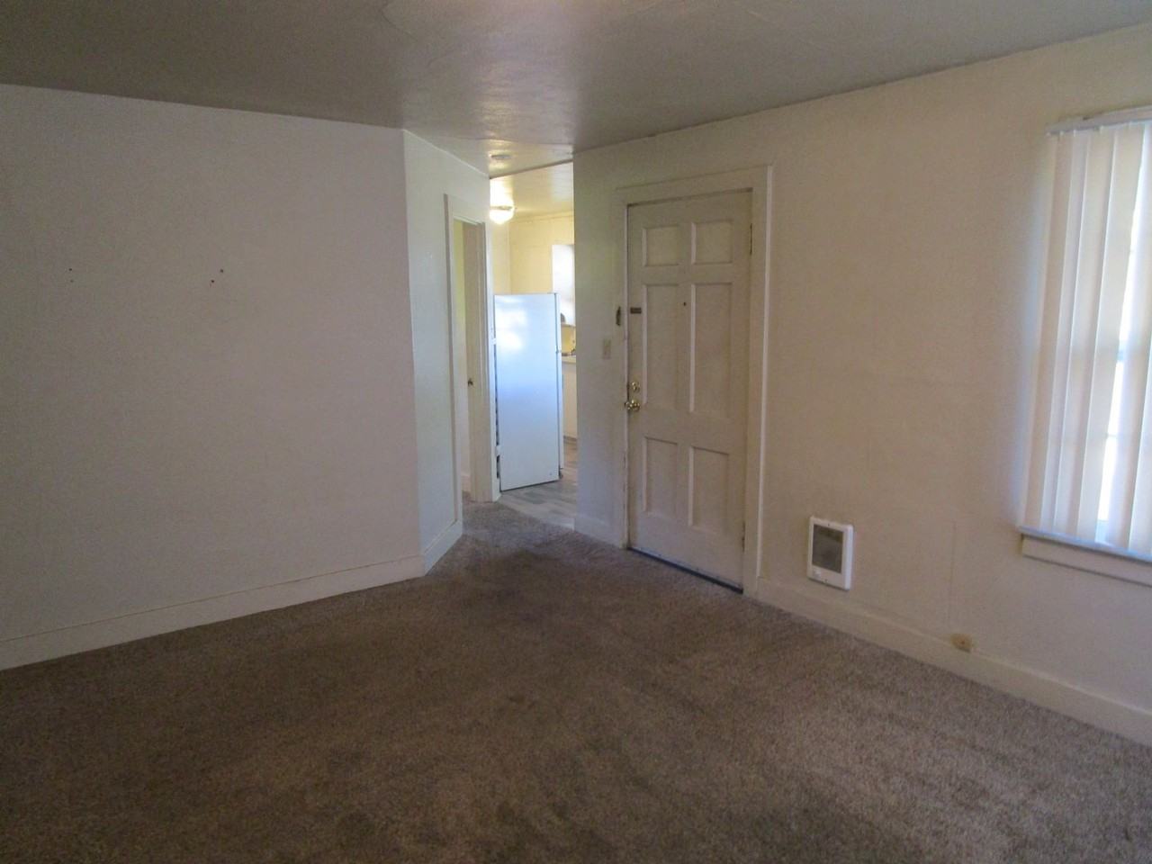 780 Northwest 2nd Street - Photo 2 of 7