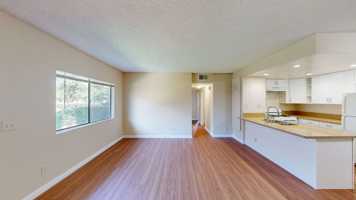 featured image of 2532 Huntington Drive