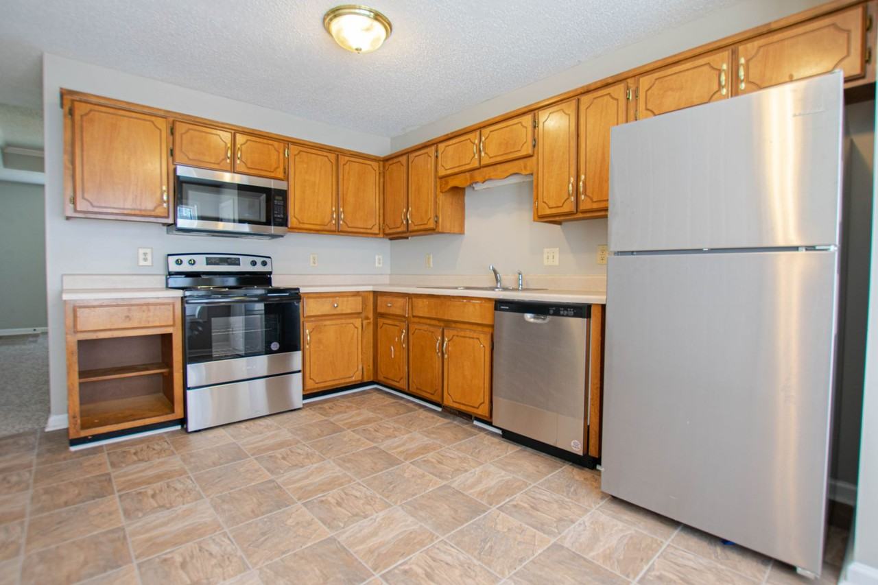 3258 Tabby Dr - Photo 6 of 17