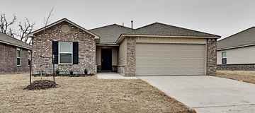 featured image of 10504 Nw 17th St