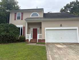 223 Woodburne Ln - Photo 1 of 1