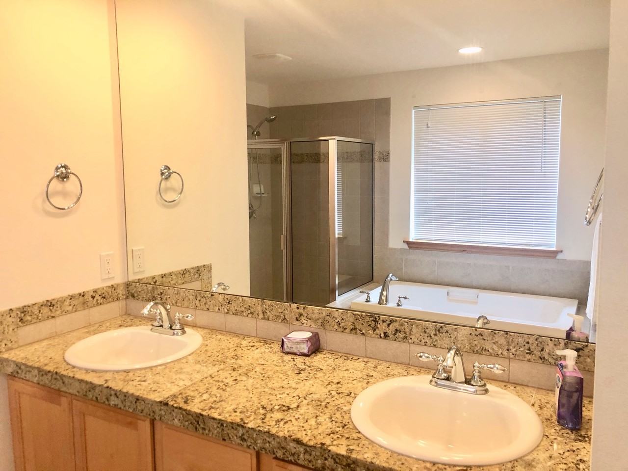 20100 8th Place West - Photo 4 of 18