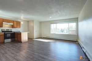 featured image of 3503 Indiana St