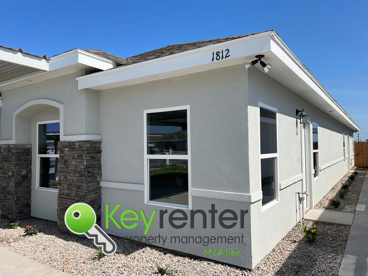 1812 Redbud Ln #1 - Photo 5 of 33