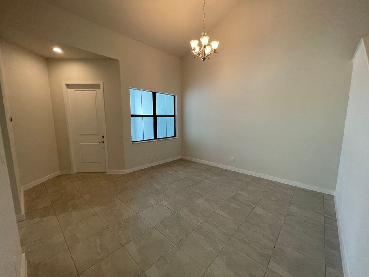 14819 Loggerhead Drive - Photo 5 of 37