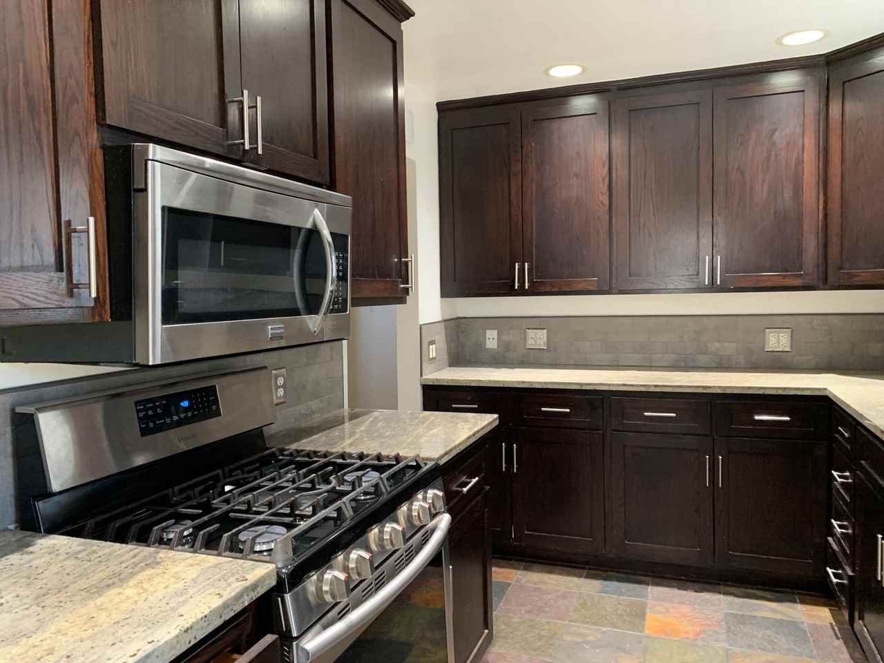4164 Will Rogers Dr - Photo 3 of 9