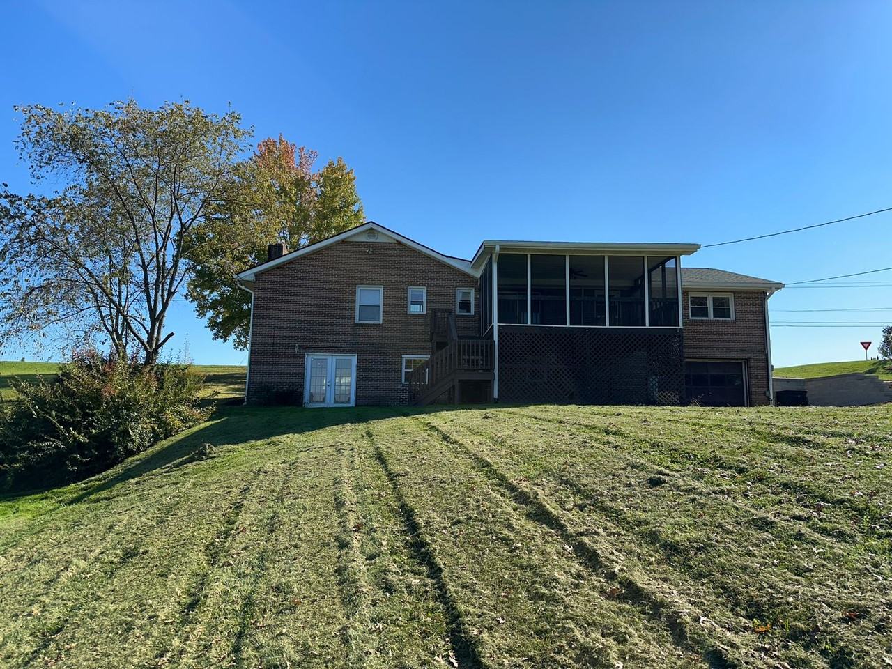 3860 Prices Fork Rd - Photo 4 of 35