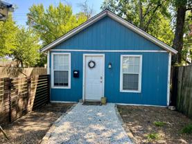 2813 Travis Ave - Photo 1 of 1