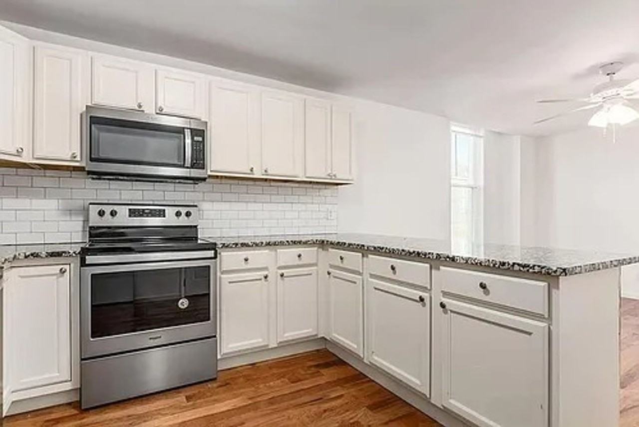 1109-1111 Franklin Avenue - Photo 6 of 24