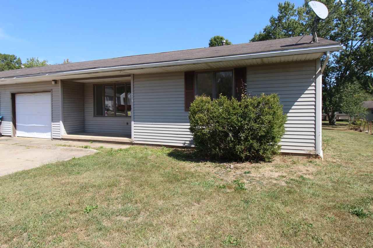 5407 Paddy Ct - Photo 2 of 28