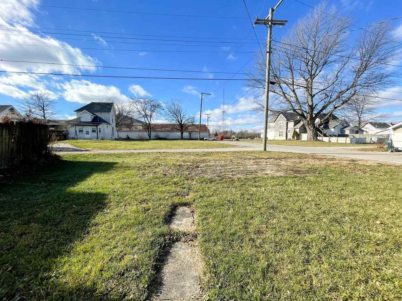 2401 South Mulberry Street - Photo 2 of 21