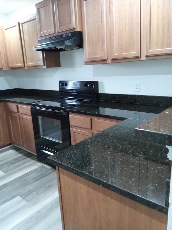 11 Fuller Cir - Photo 5 of 27