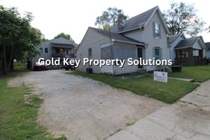 featured image of 515 W 2nd St