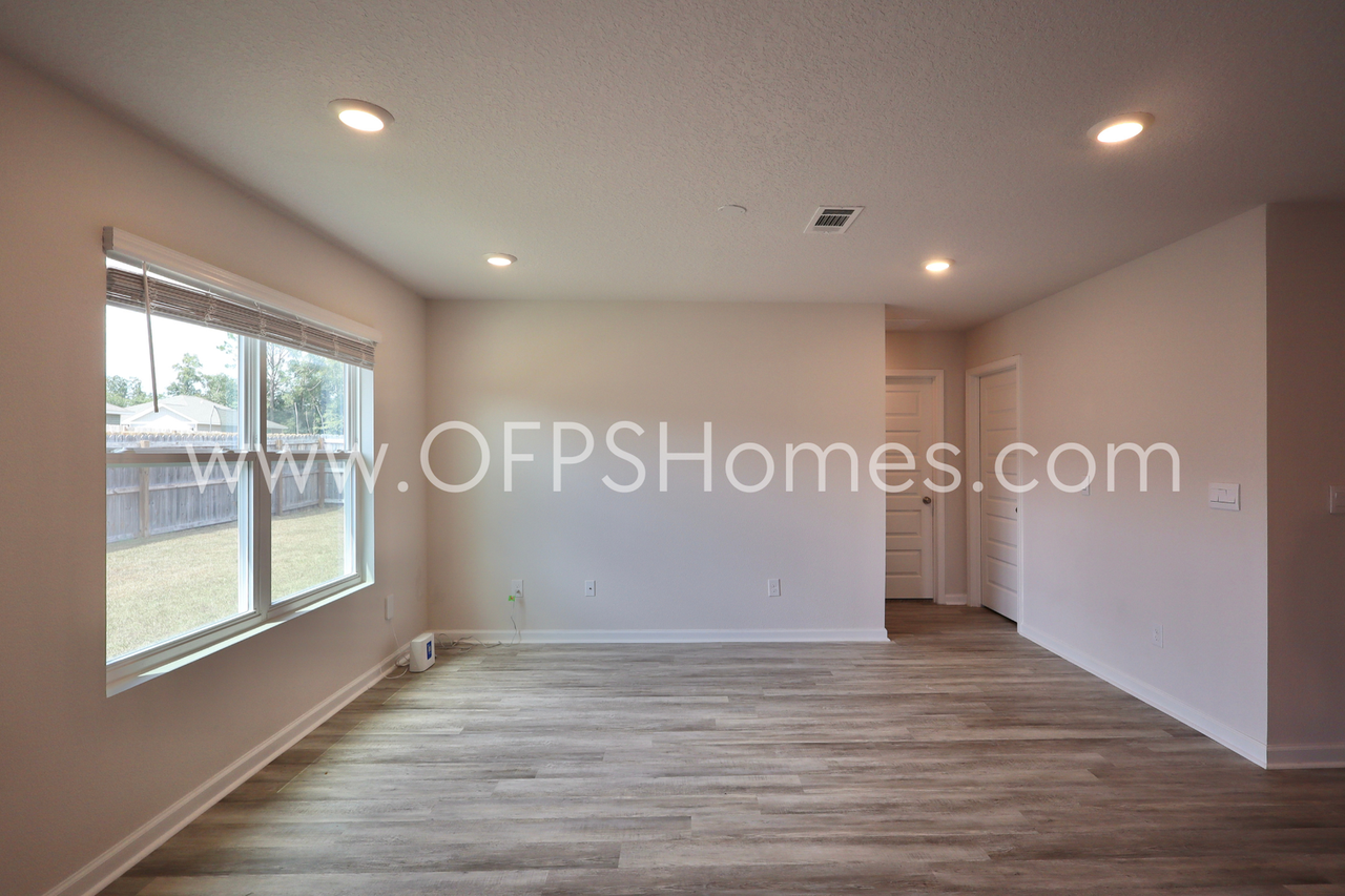 3125 Van Day Way - Photo 7 of 24