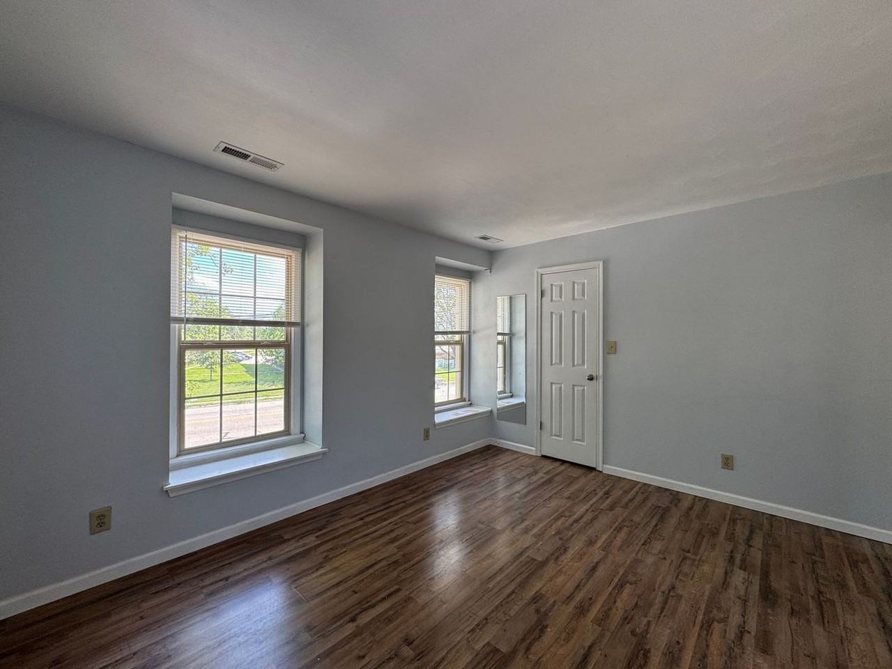 9347 1st View St - Photo 6 of 19