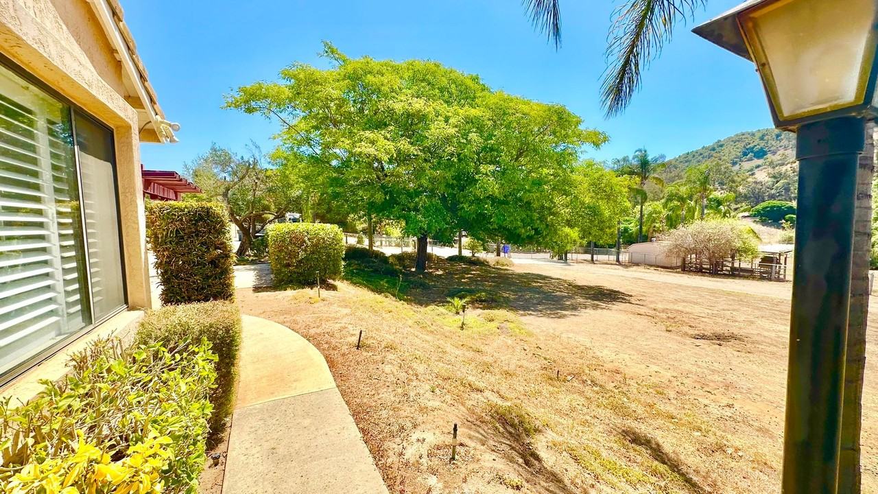 29784 Kirsten Lane - Photo 4 of 44