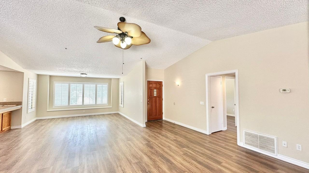 29784 Kirsten Lane - Photo 6 of 44