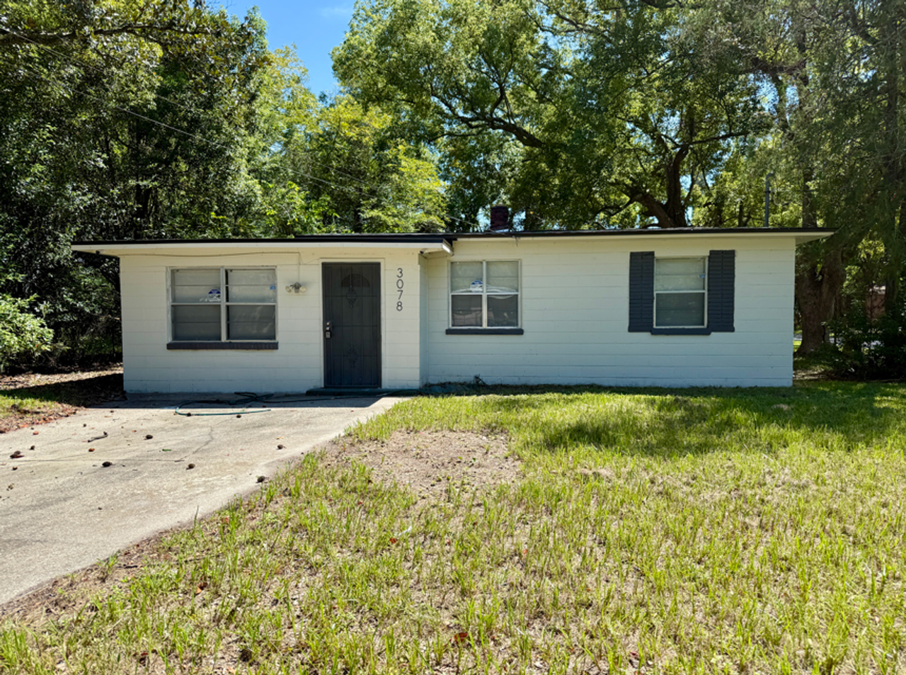 3078 West 15th Street - Photo 3 of 27