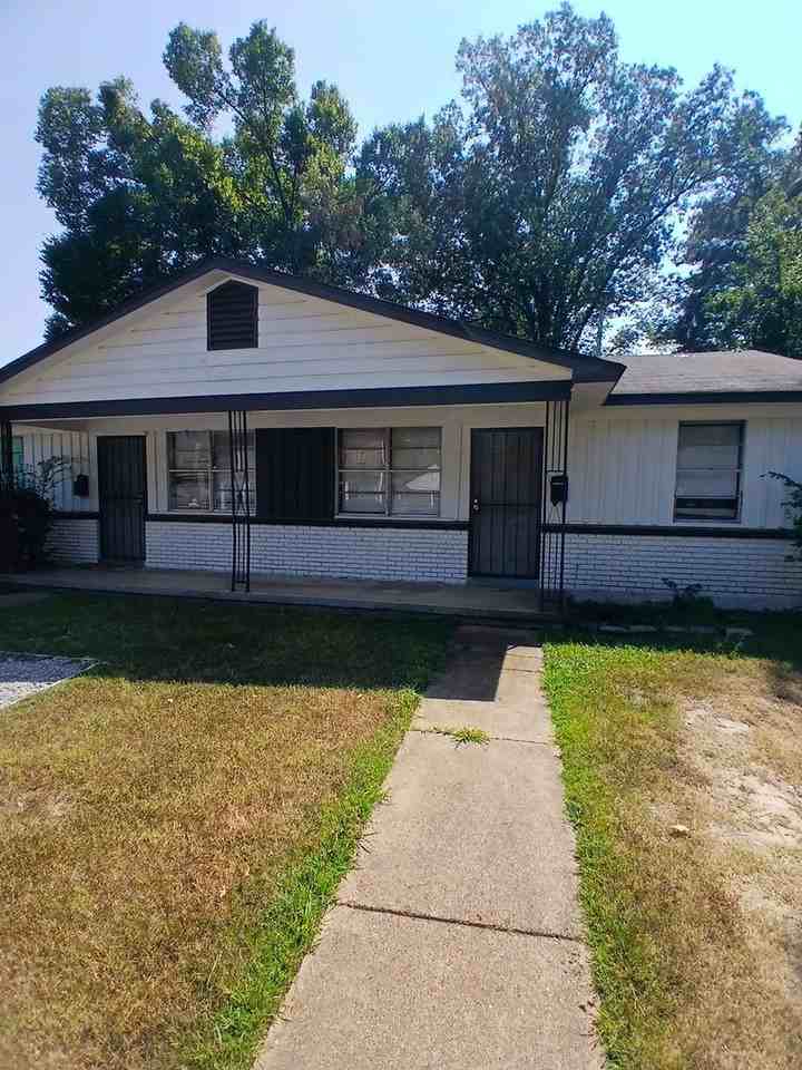 3019 Carnes Avenue - Photo 2 of 7