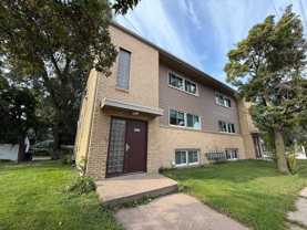 2606 E Hennepin Ave - Photo 1 of 1