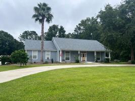 featured image of 129 Bedford Ct