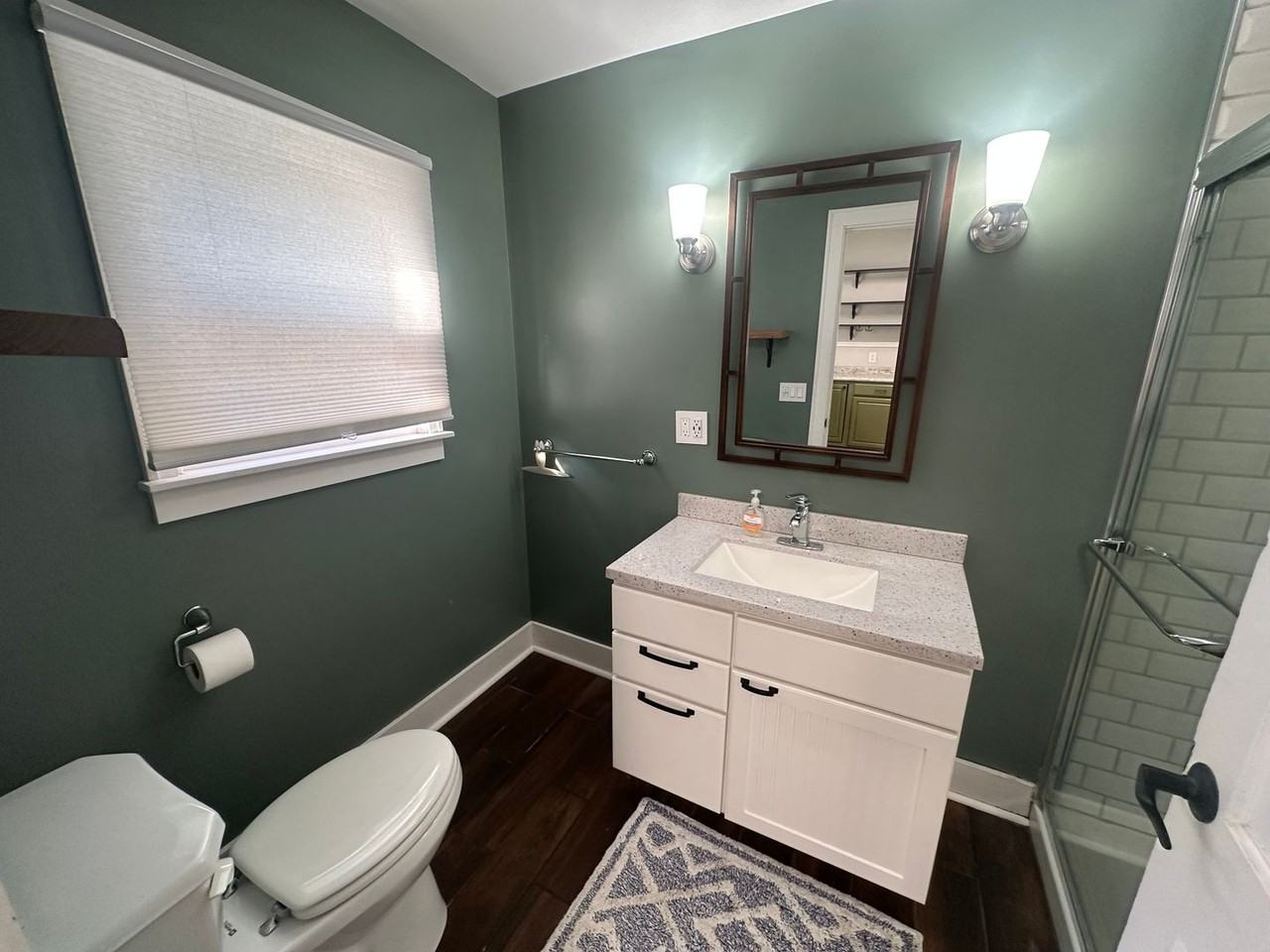 1102 S Park St - Photo 3 of 14
