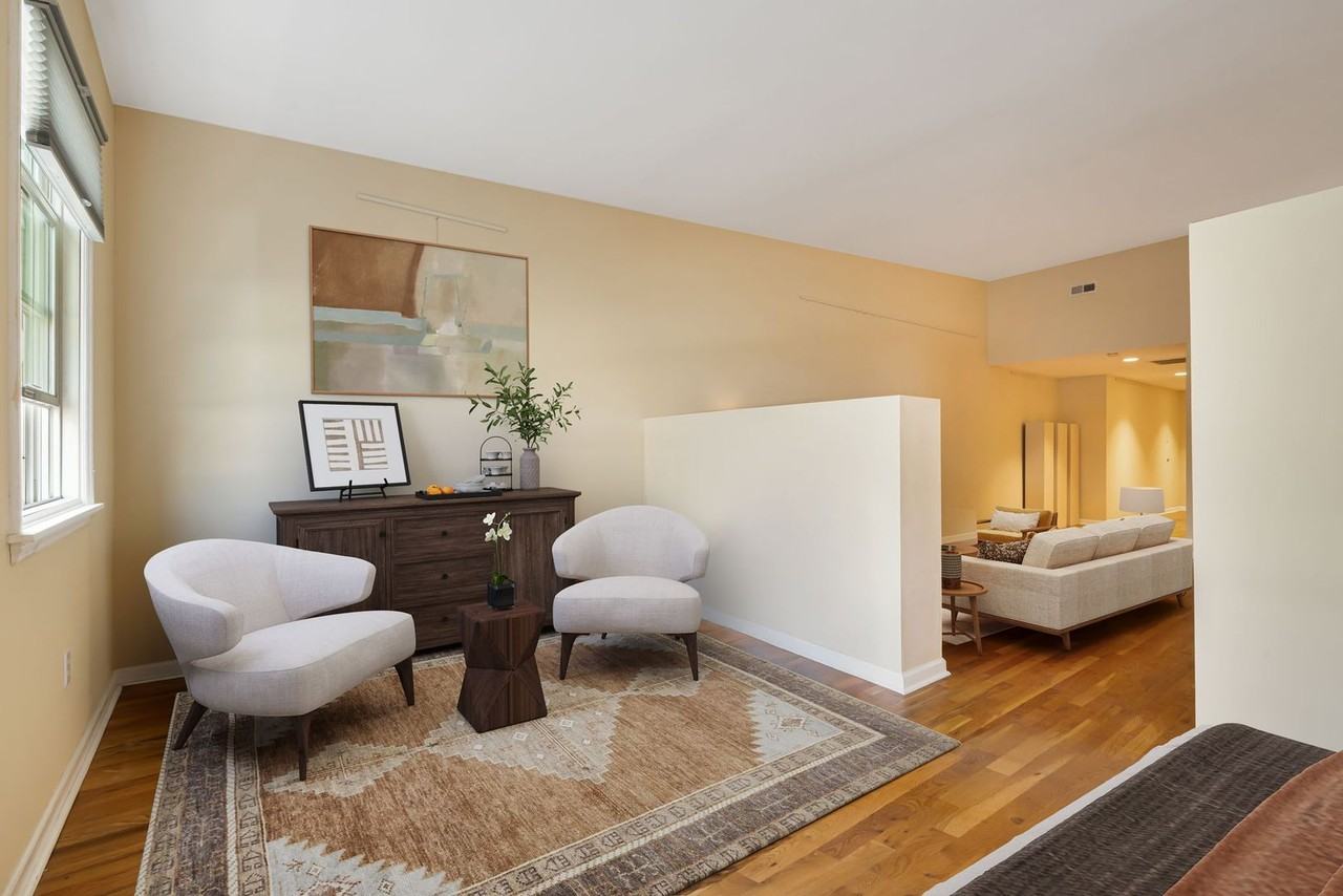 32 Broadway Street - Photo 5 of 34