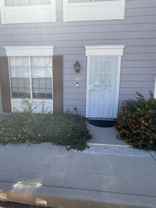 1970 N Hartford St #101 - Photo 1 of 1